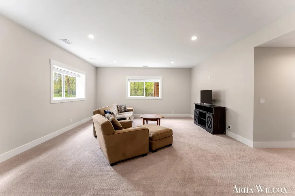 7720 Fase Street SE Ada Township MI 49301