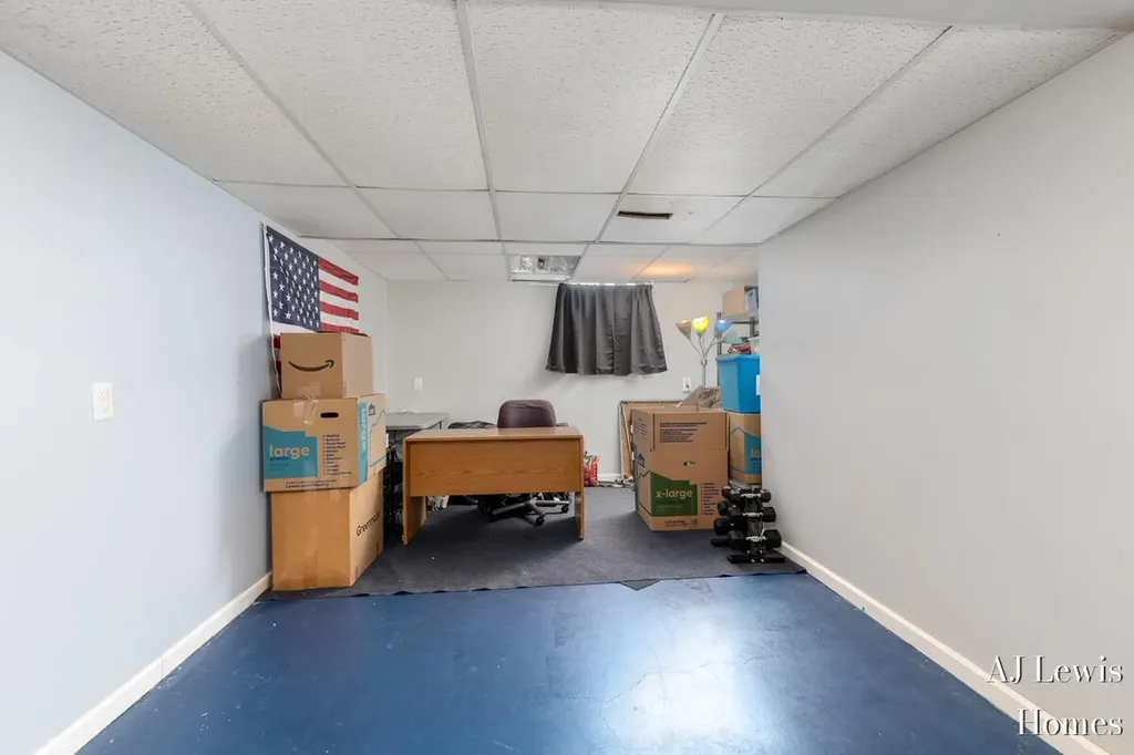 3370 Milo Street NW Walker City MI 49534