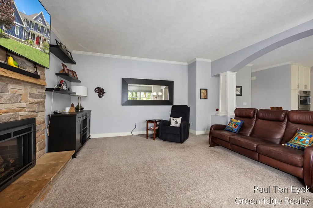 2066 Feathery Court SE Cascade Charter Township MI 49546