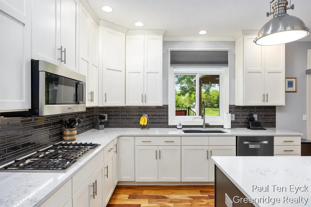 2066 Feathery Court SE Cascade Charter Township MI 49546