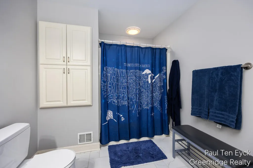 2066 Feathery Court SE Cascade Charter Township MI 49546