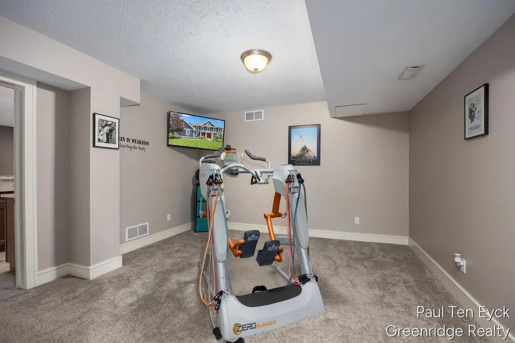 2066 Feathery Court SE Cascade Charter Township MI 49546