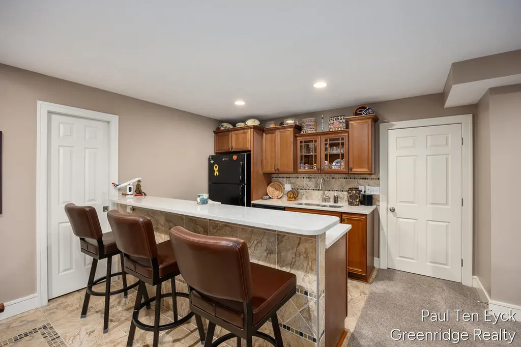 2066 Feathery Court SE Cascade Charter Township MI 49546
