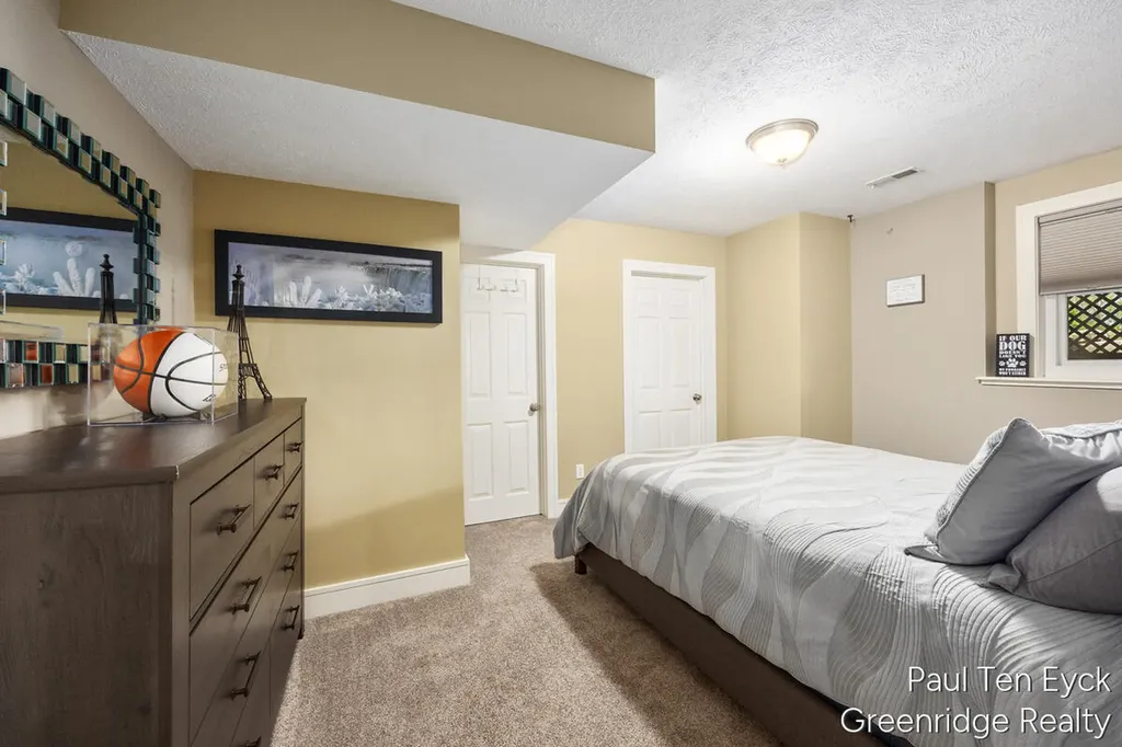 2066 Feathery Court SE Cascade Charter Township MI 49546