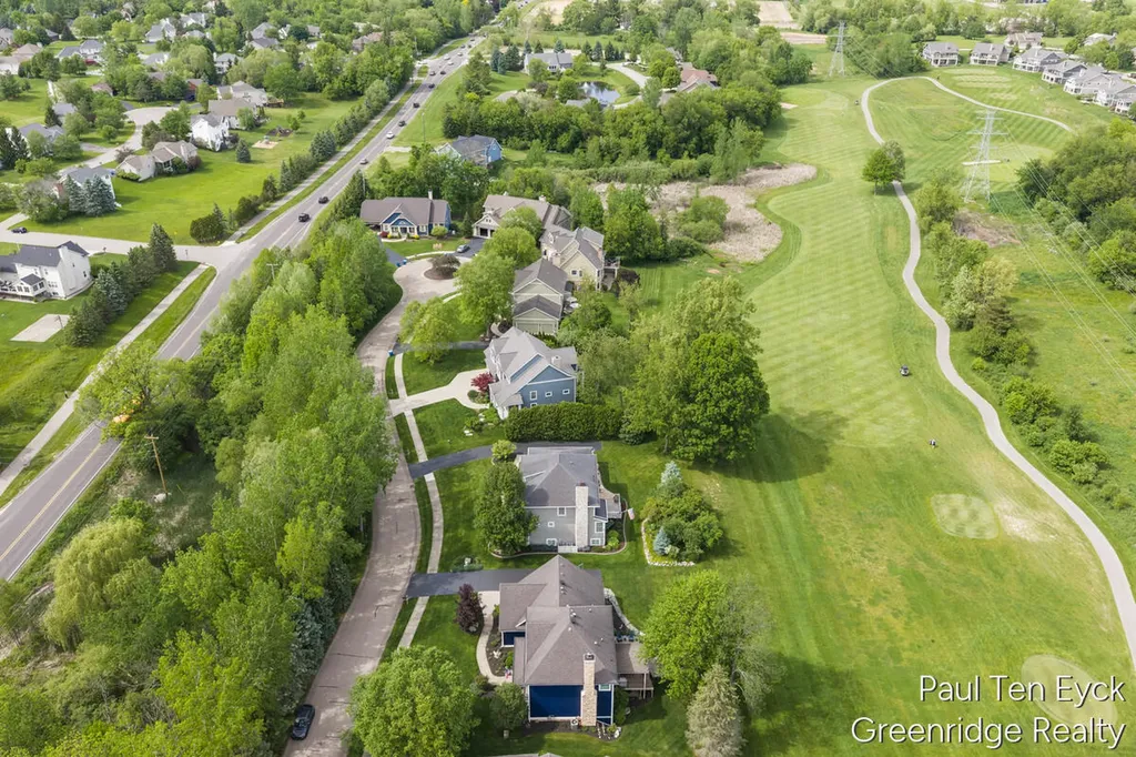 2066 Feathery Court SE Cascade Charter Township MI 49546