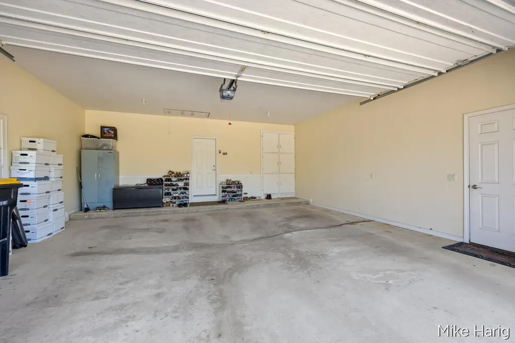 3012 Hunters Drive SW Georgetown Charter Township MI 49428