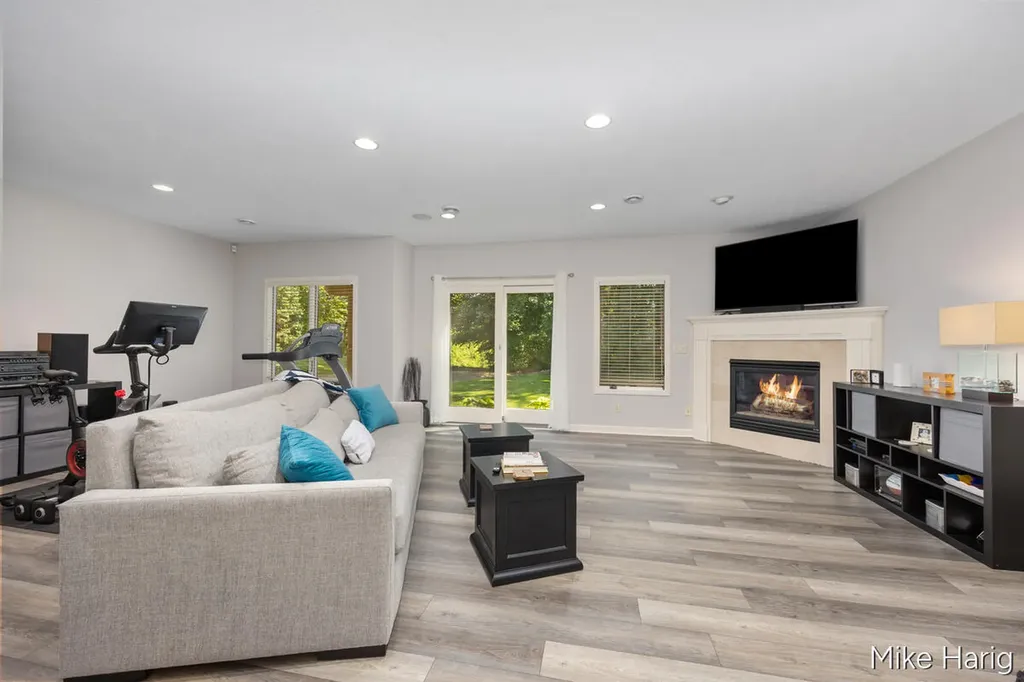 3012 Hunters Drive SW Georgetown Charter Township MI 49428