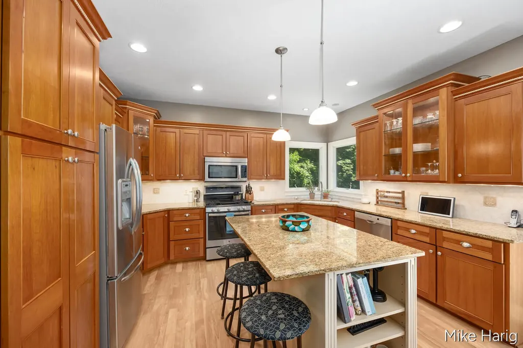 3012 Hunters Drive SW Georgetown Charter Township MI 49428