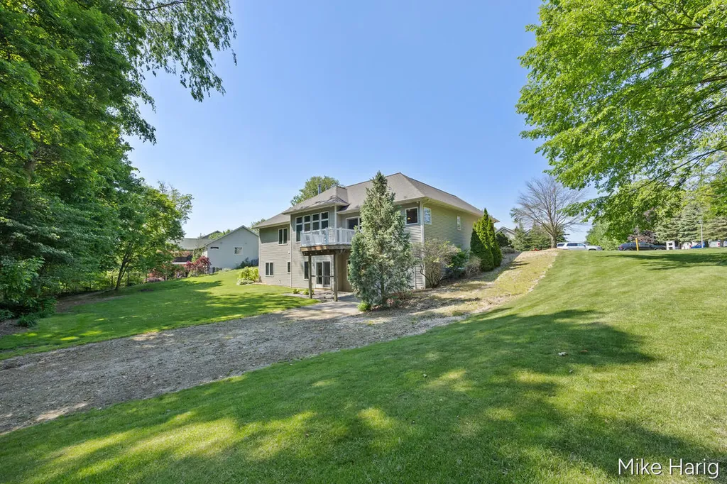 3012 Hunters Drive SW Georgetown Charter Township MI 49428
