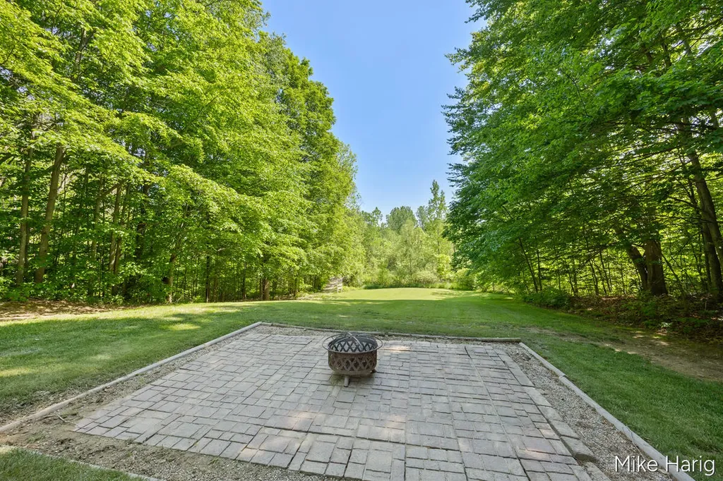 3012 Hunters Drive SW Georgetown Charter Township MI 49428