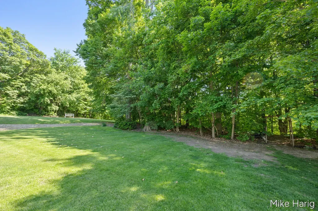 3012 Hunters Drive SW Georgetown Charter Township MI 49428