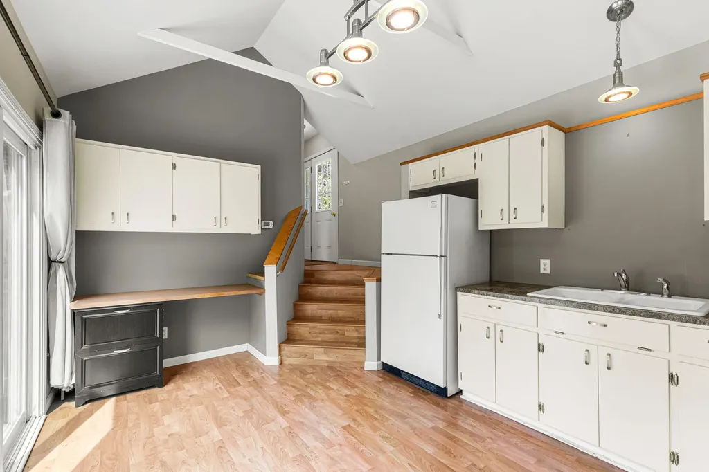3120 Richmond Street NW Walker City MI 49534