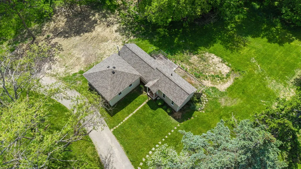 3120 Richmond Street NW Walker City MI 49534