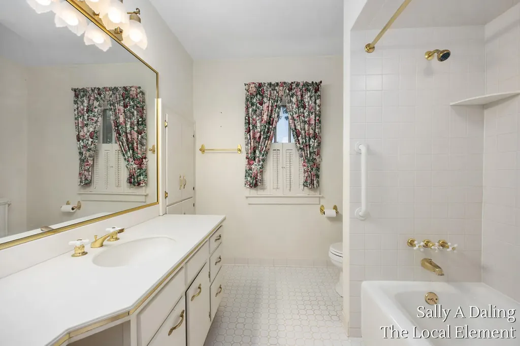 3042 Ottawa Avenue SW Grandville City MI 49418