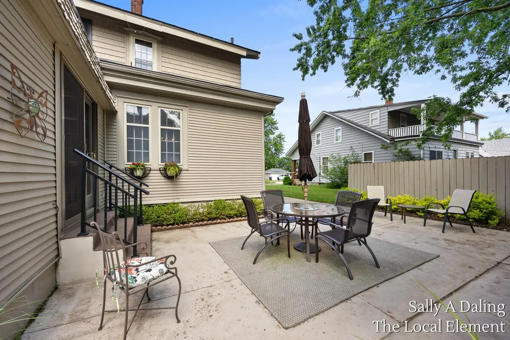 3042 Ottawa Avenue SW Grandville City MI 49418