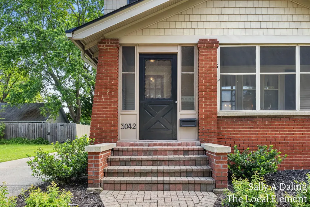3042 Ottawa Avenue SW Grandville City MI 49418