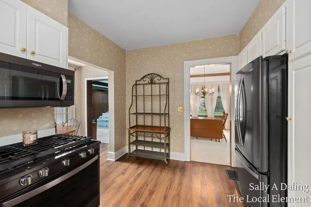 3042 Ottawa Avenue SW Grandville City MI 49418