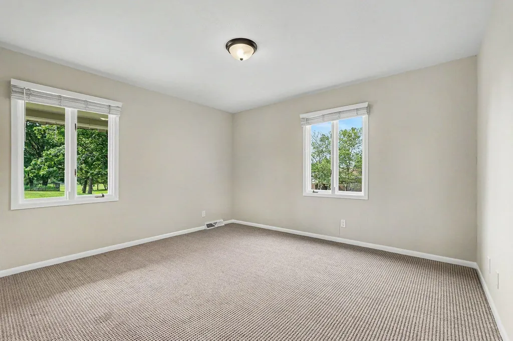 3925 Chamberlain Avenue SE Grand Rapids City MI 49508