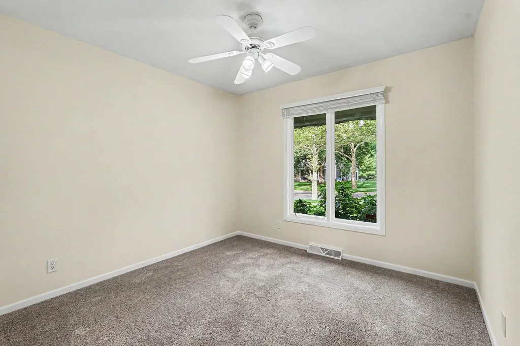 3925 Chamberlain Avenue SE Grand Rapids City MI 49508