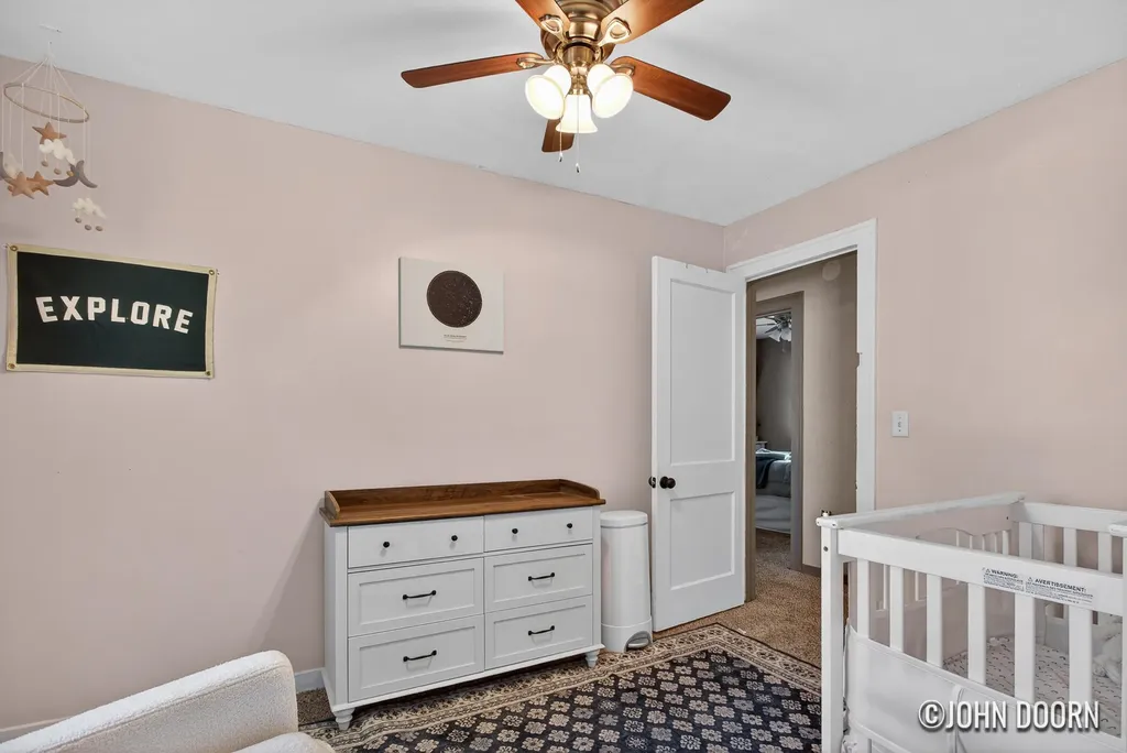 852 Diamond Avenue NE Grand Rapids City MI 49503