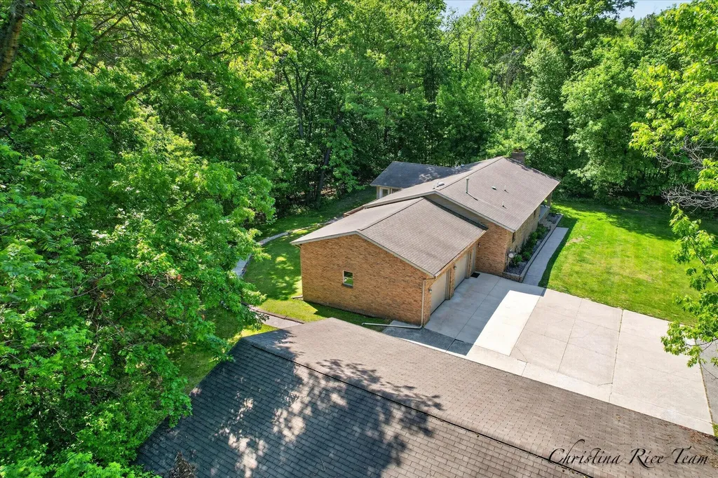 16170 Bass Lake Avenue NE Spencer Township MI 49326