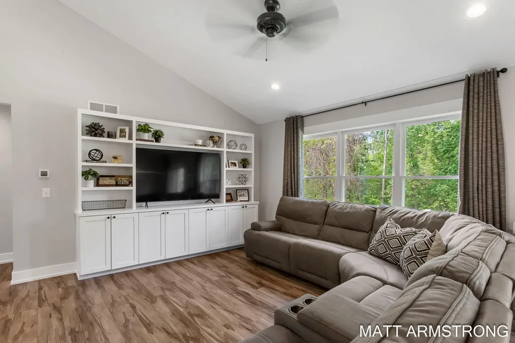 4072 Ronalds Road Dorr Township MI 49323