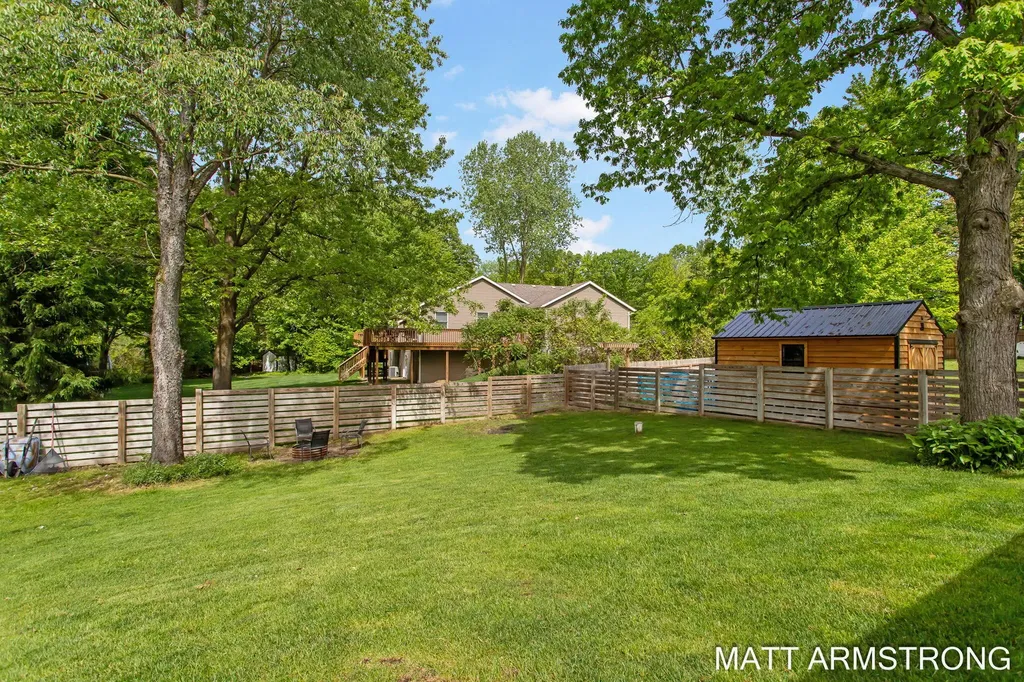 4072 Ronalds Road Dorr Township MI 49323