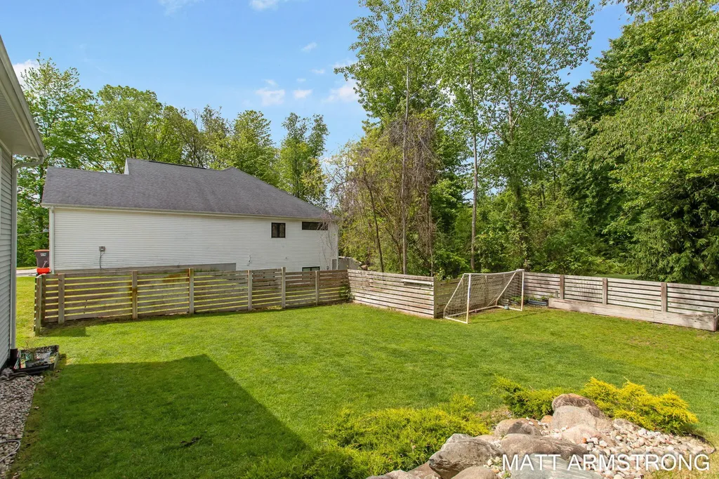 4072 Ronalds Road Dorr Township MI 49323