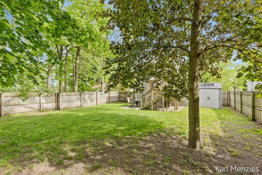 1231 Bradford Street NE Grand Rapids City MI 49503