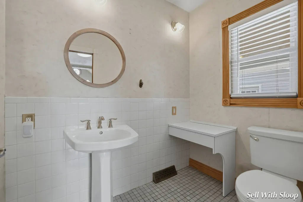 3610 Michigan Street NE Grand Rapids Charter Township MI 49525