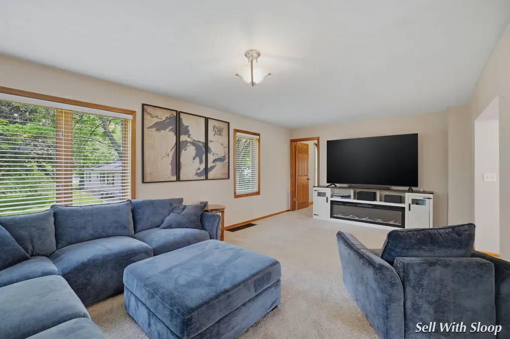 3610 Michigan Street NE Grand Rapids Charter Township MI 49525