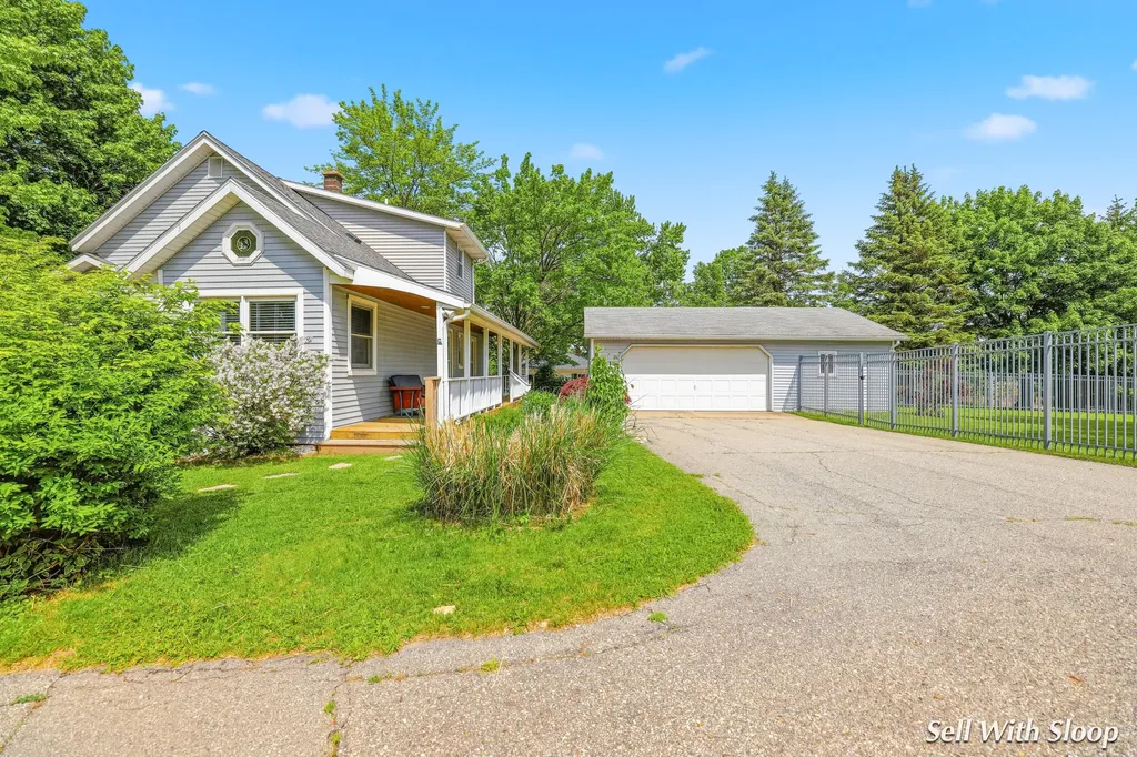 3610 Michigan Street NE Grand Rapids Charter Township MI 49525