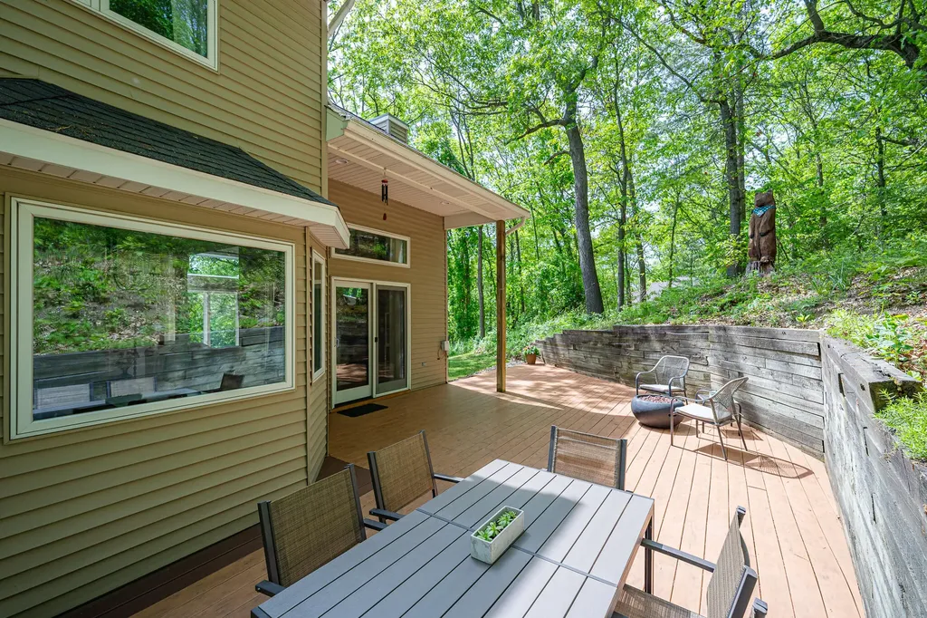 144 Pettis Avenue SE Ada Township MI 49301