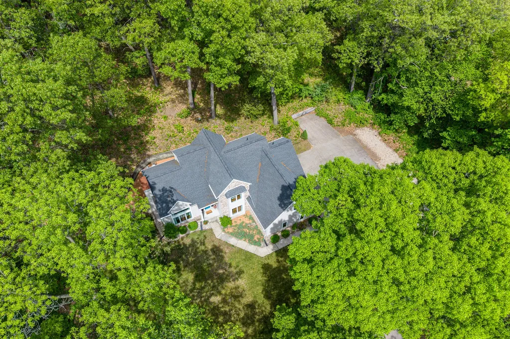 144 Pettis Avenue SE Ada Township MI 49301