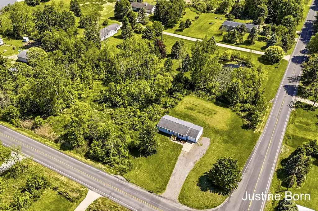 8620 11 Mile Road NE Courtland Township MI 49341