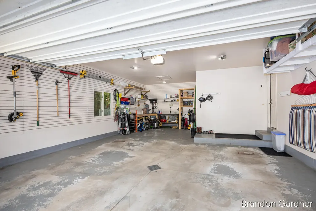 10930 Timberline Drive Allendale Charter Township MI 49401
