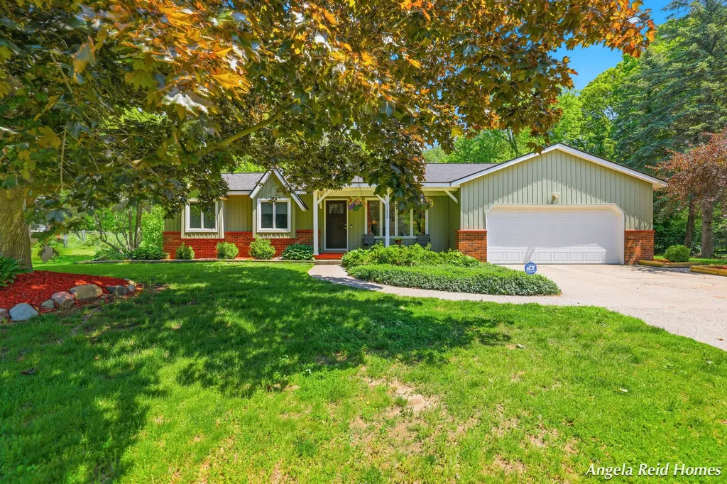 11622 8th Avenue NW Tallmadge Charter Township MI 49534