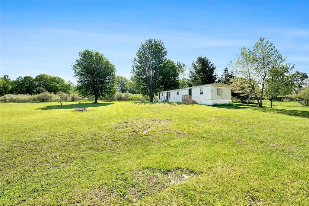 3251 W 108th Street Ashland Township MI 49327
