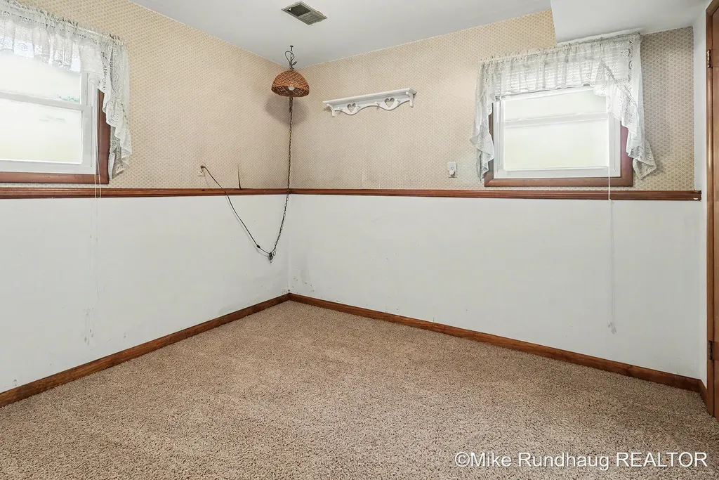 723 Marbury Drive SE Ada Township MI 49301