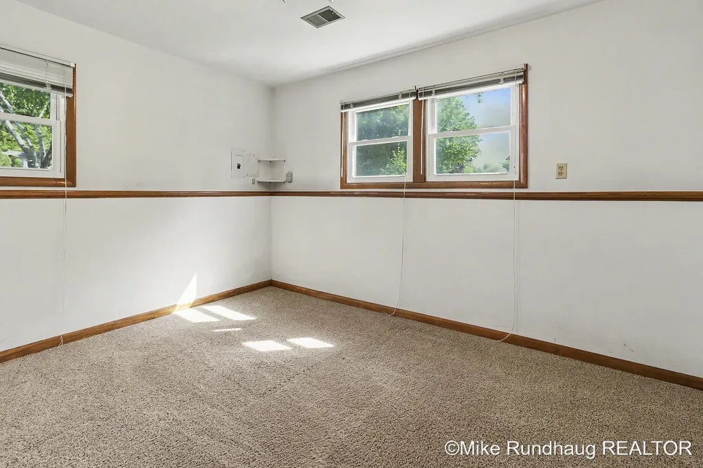 723 Marbury Drive SE Ada Township MI 49301