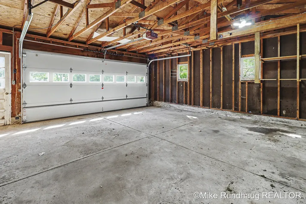 723 Marbury Drive SE Ada Township MI 49301