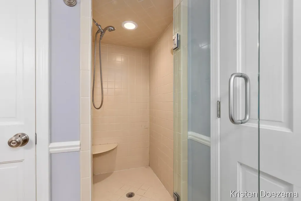 7716 Kirkwall Drive SE Cascade Charter Township MI 49301