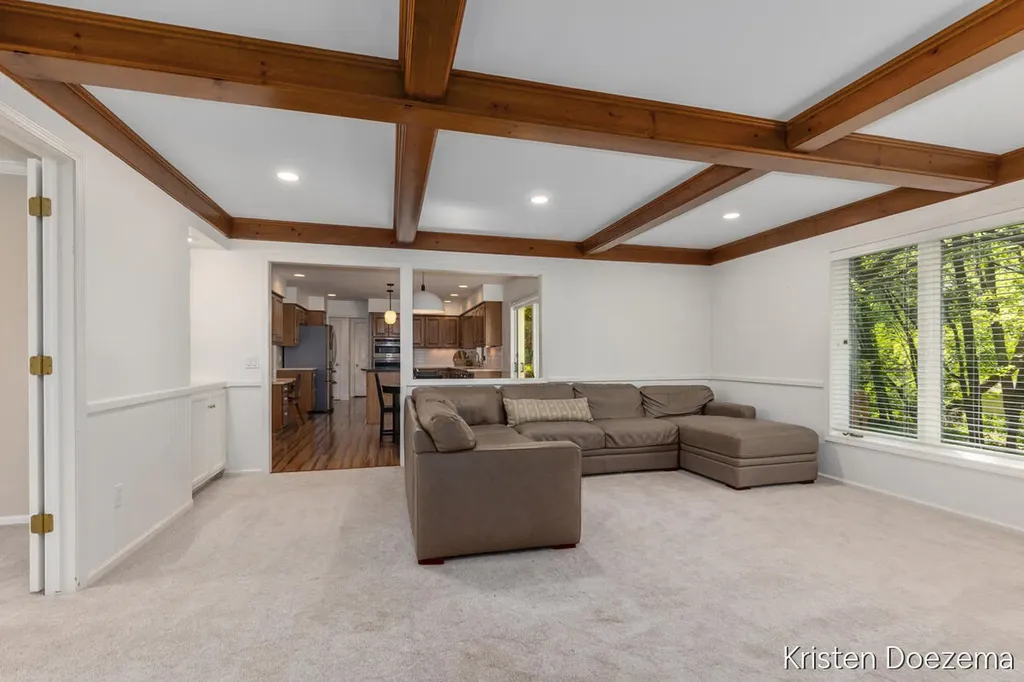 7716 Kirkwall Drive SE Cascade Charter Township MI 49301