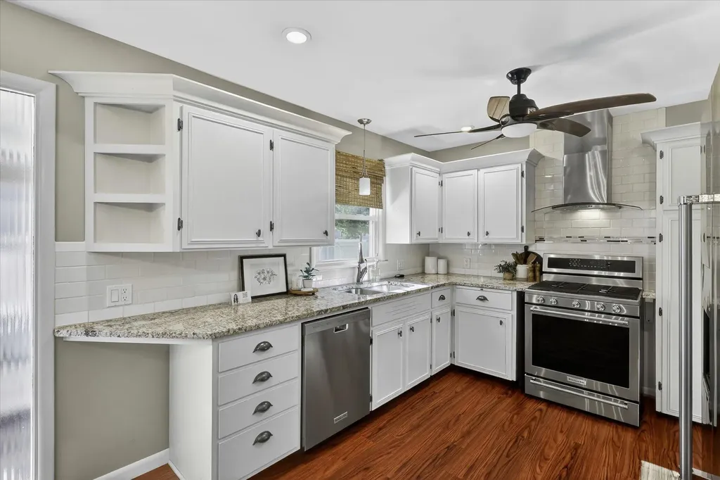 6990 Madison Avenue SE Gaines Charter Township MI 49548