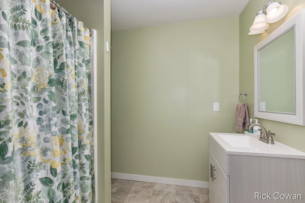 11286 Blue Heron Parkway Holland Charter Township MI 49424