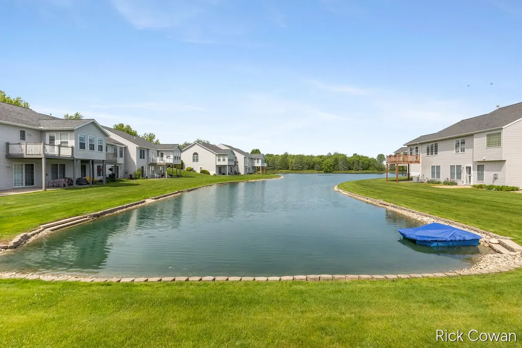 11286 Blue Heron Parkway Holland Charter Township MI 49424