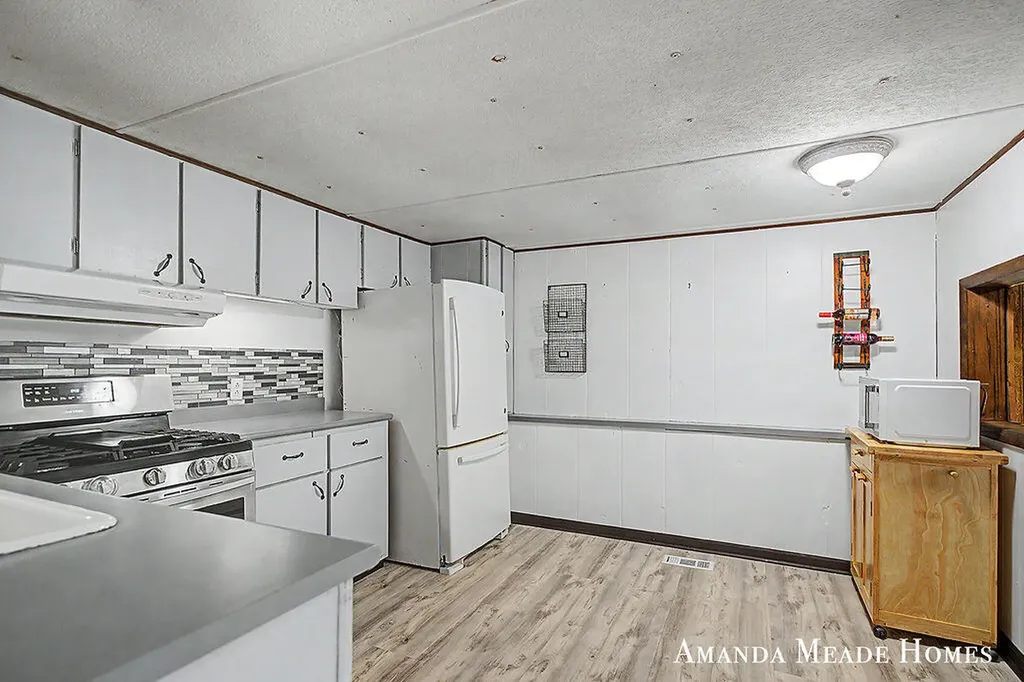 2247 15th Street Watson Township MI 49328