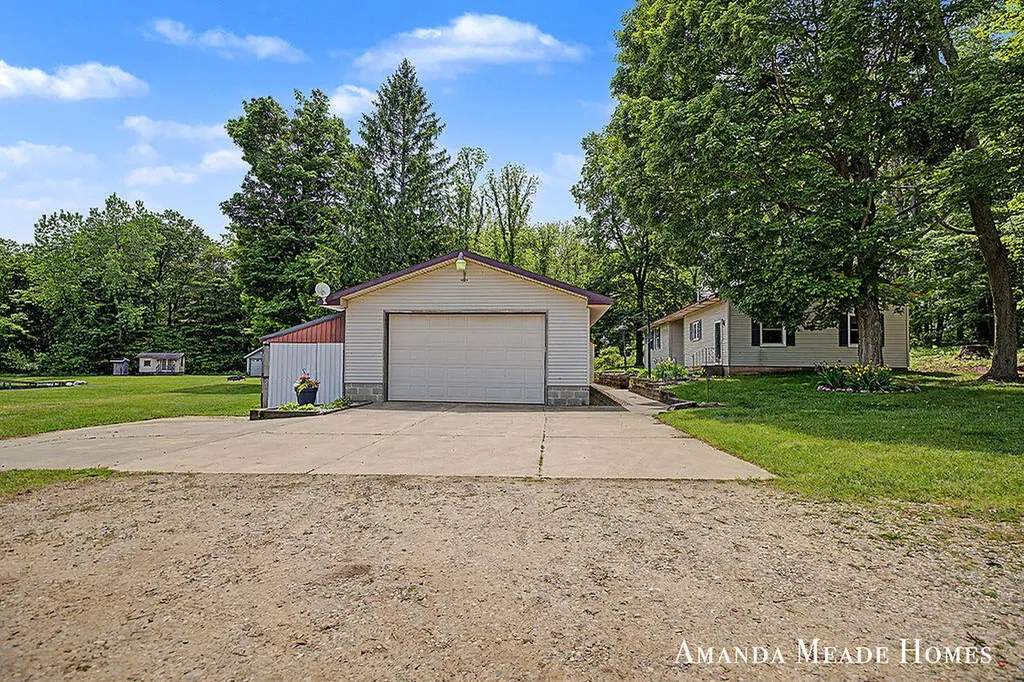 2247 15th Street Watson Township MI 49328