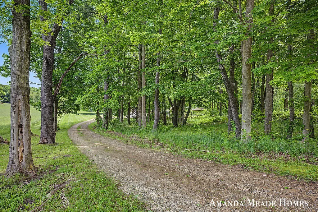 2247 15th Street Watson Township MI 49328