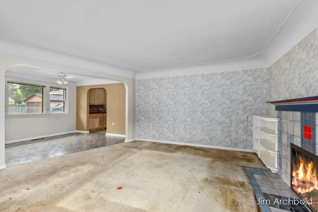 146 Bellevue Street SE Wyoming City MI 49548